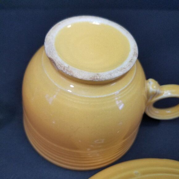 Fiestaware Homer Laughlin Vintage Yellow Teacup and Saucer Set of 2 Fies… - Picture 5 of 6